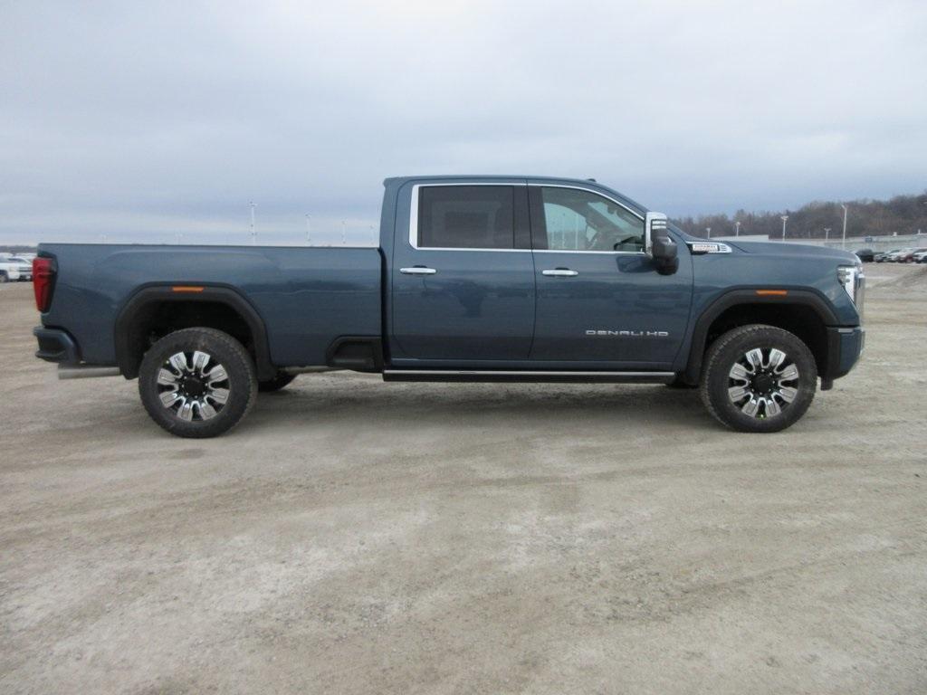 new 2025 GMC Sierra 3500 car, priced at $84,294