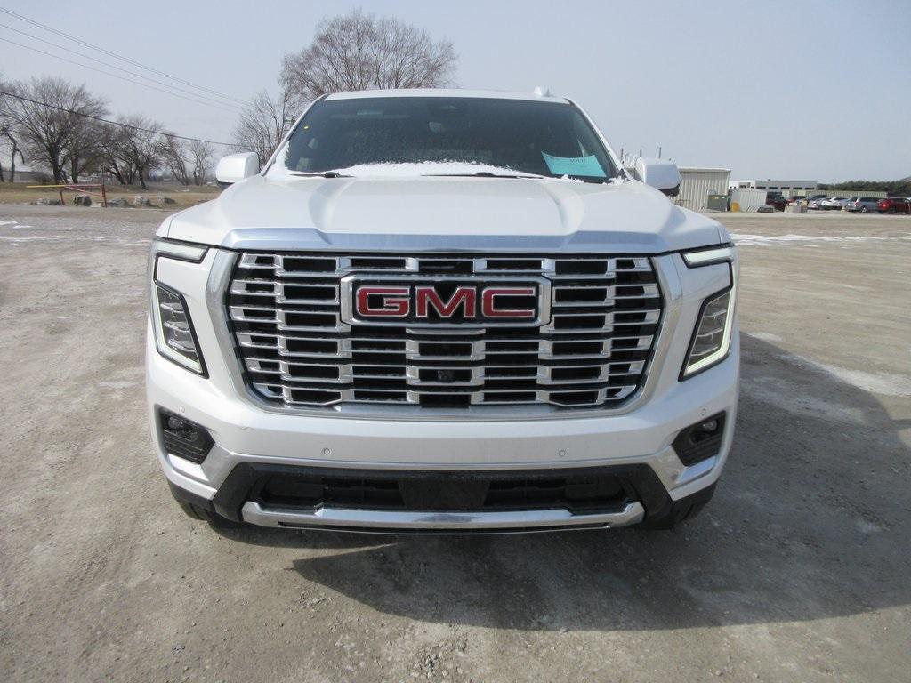 new 2025 GMC Yukon car