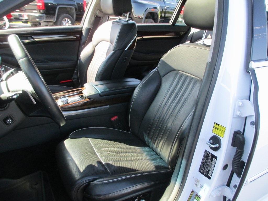 used 2019 Genesis G90 car, priced at $29,995