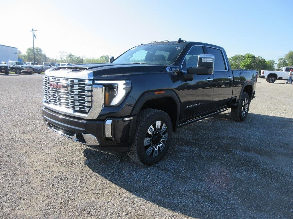 new 2025 GMC Sierra 2500 car, priced at $76,004