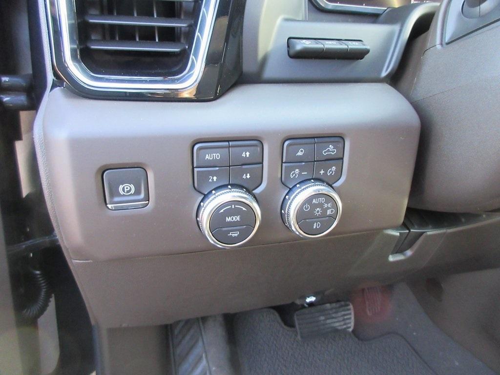 new 2025 GMC Sierra 2500 car, priced at $76,004