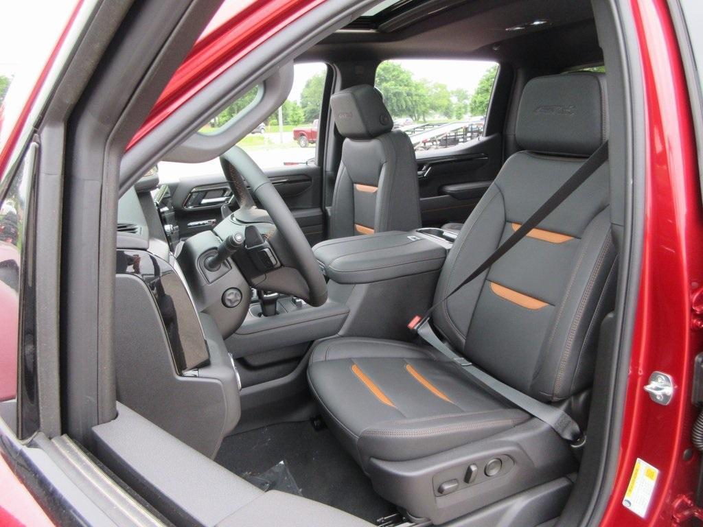 new 2025 GMC Sierra 1500 car, priced at $65,419