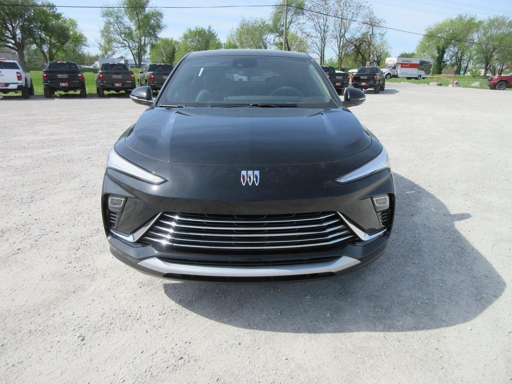 new 2025 Buick Envista car