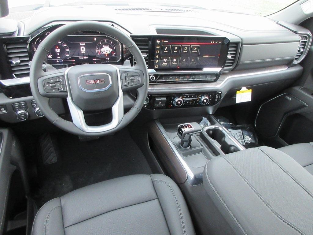new 2025 GMC Sierra 1500 car, priced at $53,969