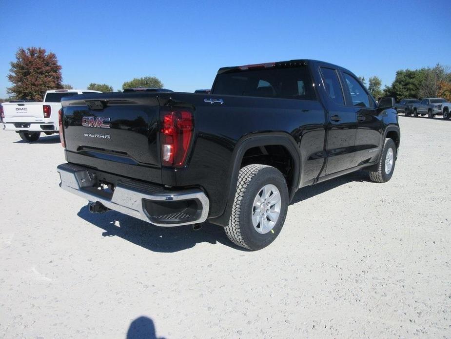 new 2025 GMC Sierra 1500 car, priced at $46,250