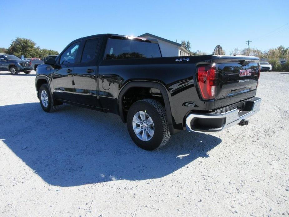 new 2025 GMC Sierra 1500 car, priced at $46,250