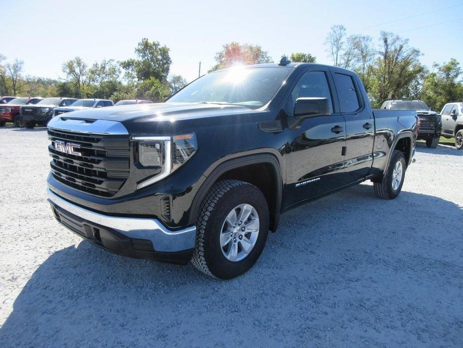 new 2025 GMC Sierra 1500 car, priced at $46,250