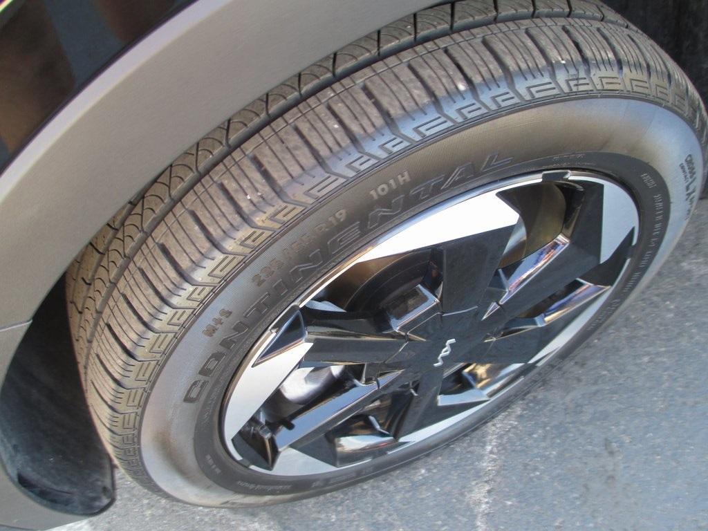 used 2025 Kia Sorento Hybrid car, priced at $34,995