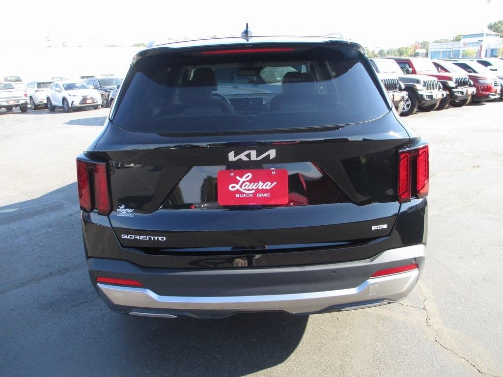 used 2025 Kia Sorento Hybrid car, priced at $34,995
