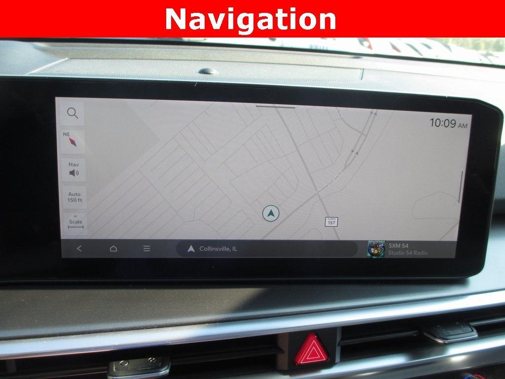 used 2025 Kia Sorento Hybrid car, priced at $34,995