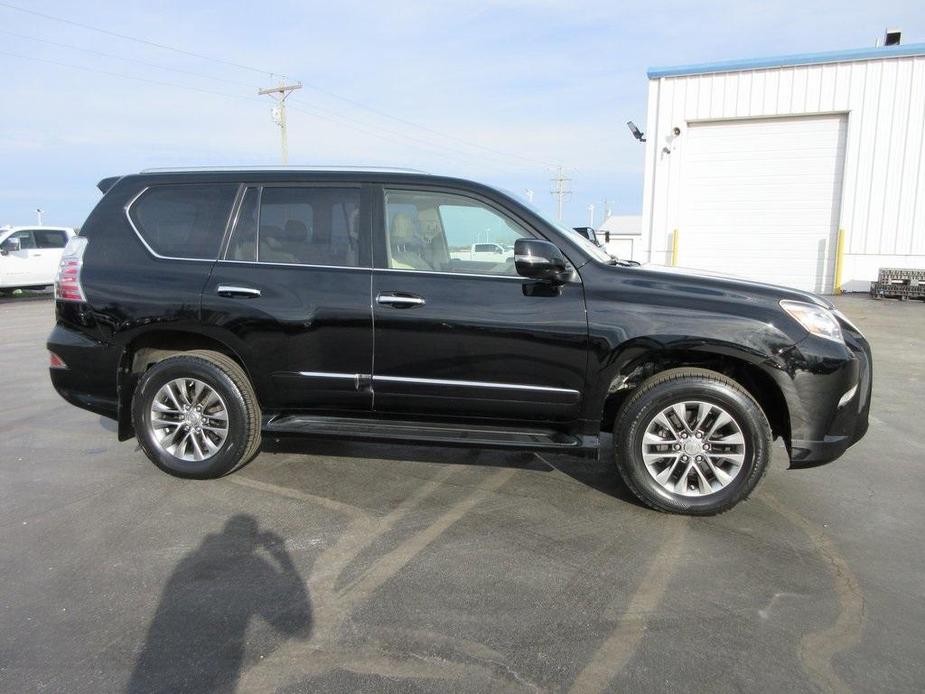 used 2016 Lexus GX 460 car, priced at $23,995