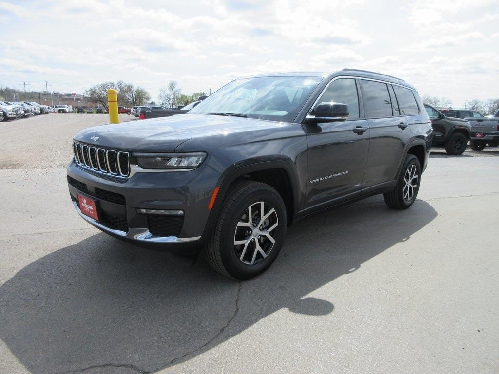 used 2024 Jeep Grand Cherokee L car, priced at $39,995