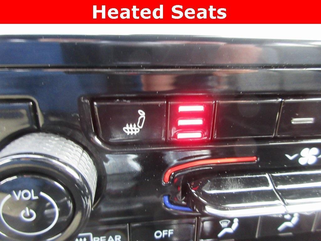 used 2024 Jeep Grand Cherokee L car, priced at $39,995