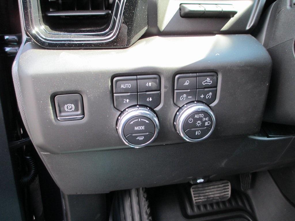 new 2025 GMC Sierra 1500 car, priced at $65,487