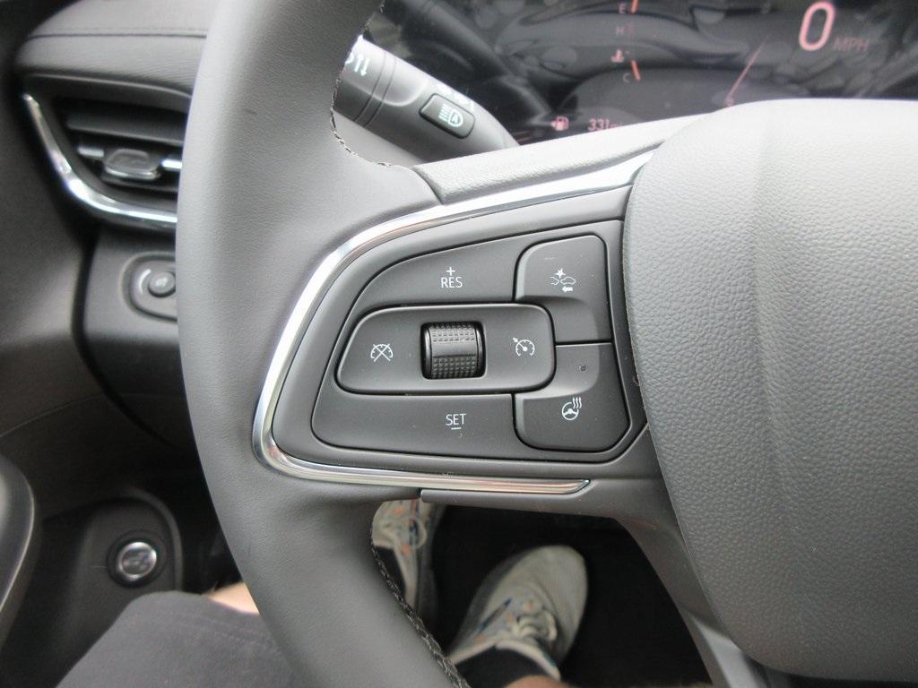 new 2025 Buick Envista car, priced at $26,761