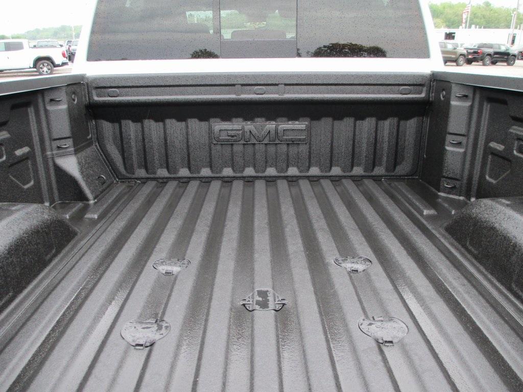 new 2025 GMC Sierra 2500 car, priced at $75,551