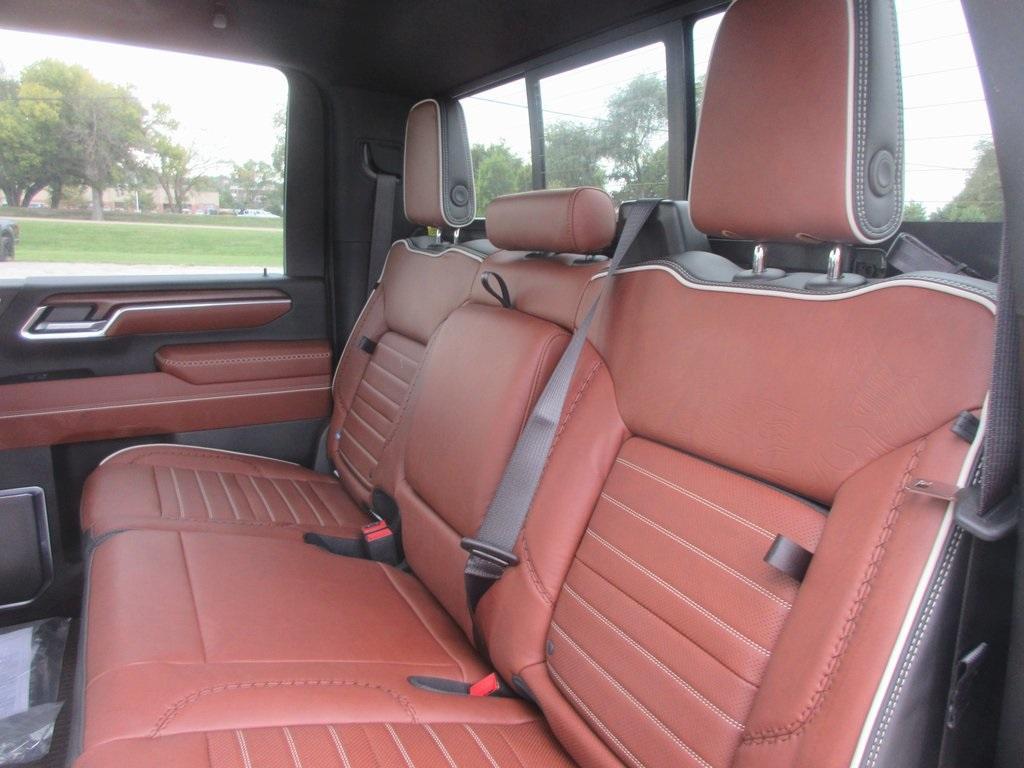 new 2026 GMC Sierra 2500 car, priced at $100,999