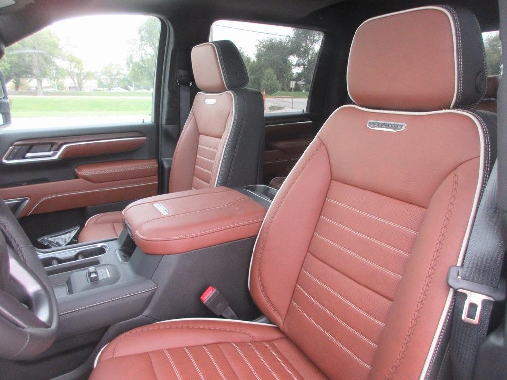 new 2026 GMC Sierra 2500 car, priced at $100,999