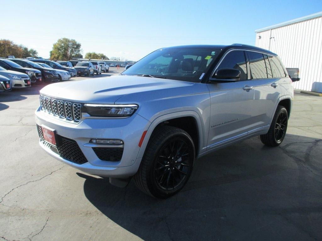used 2022 Jeep Grand Cherokee car, priced at $38,995