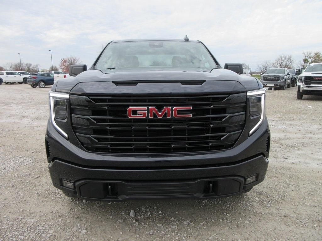 new 2025 GMC Sierra 1500 car, priced at $50,246