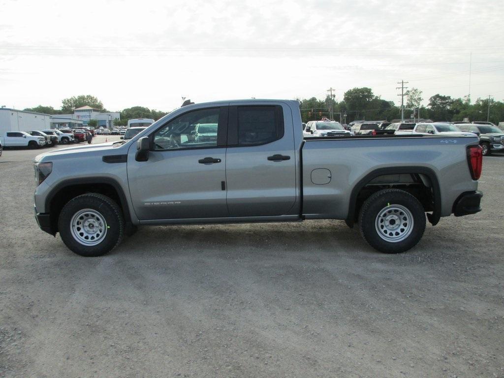 new 2025 GMC Sierra 1500 car, priced at $43,891