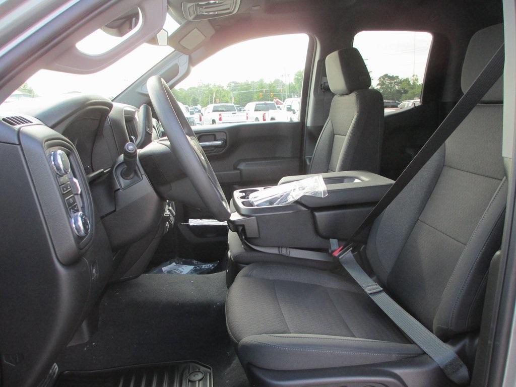 new 2025 GMC Sierra 1500 car, priced at $43,891