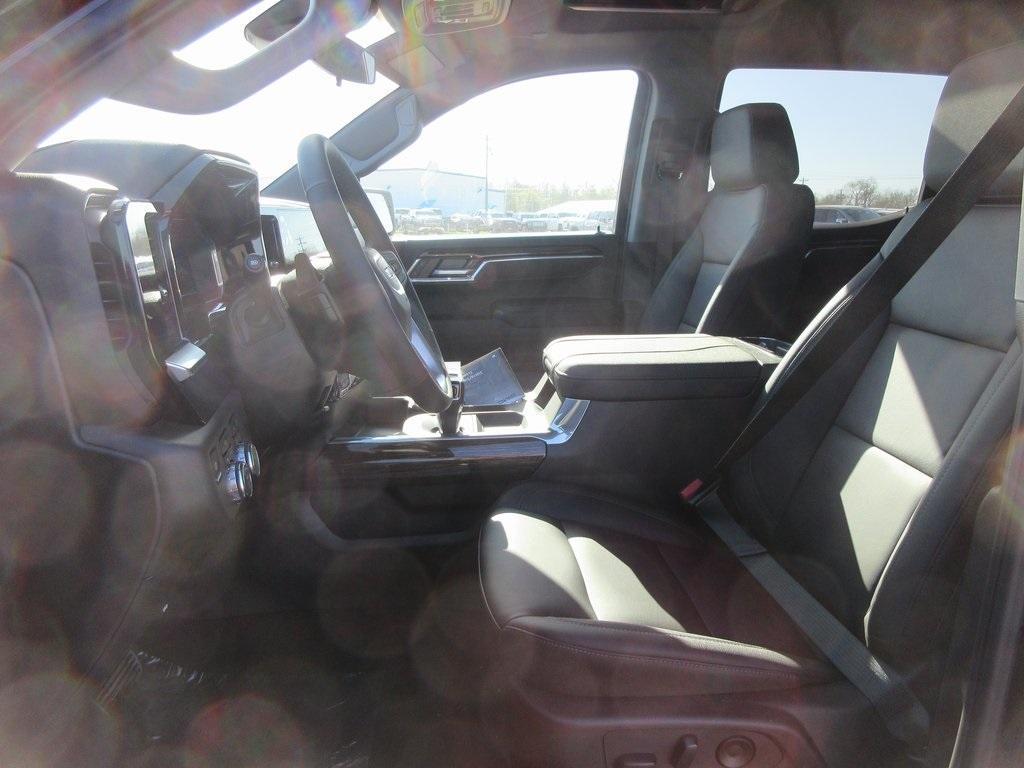 new 2025 GMC Sierra 1500 car, priced at $60,252