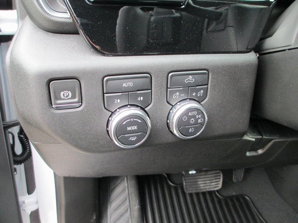 new 2025 GMC Sierra 1500 car, priced at $53,111