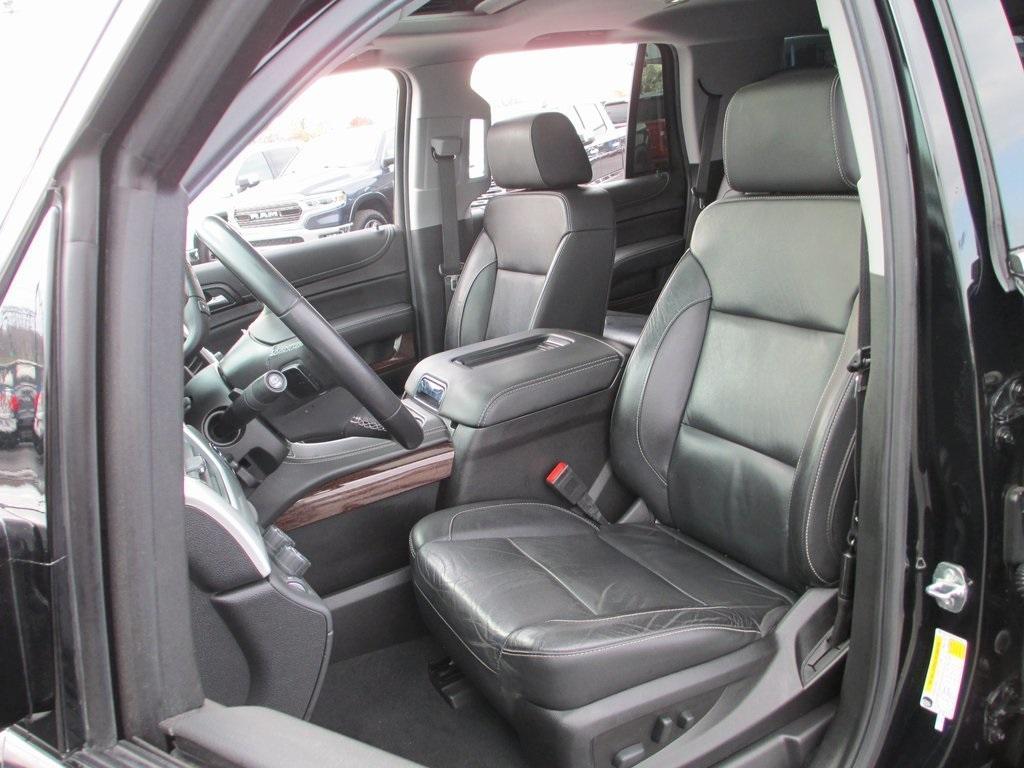 used 2020 GMC Yukon car, priced at $28,995