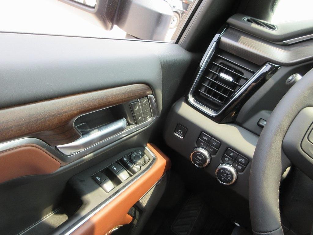 new 2025 GMC Sierra 2500 car, priced at $91,008