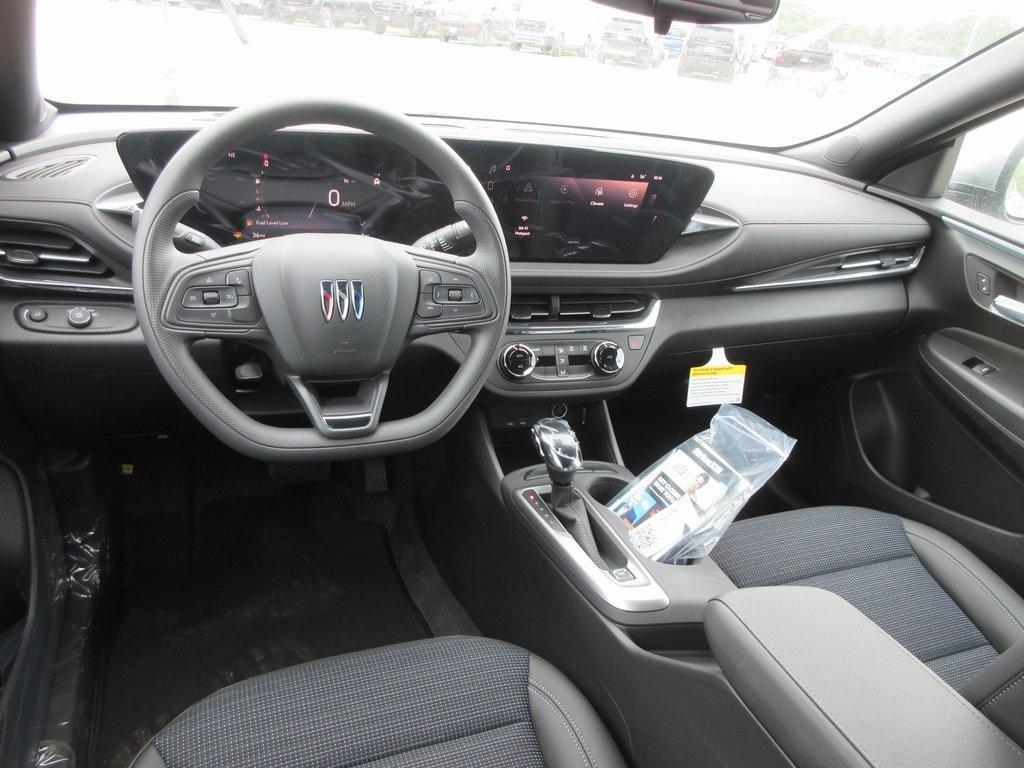 new 2025 Buick Envista car, priced at $24,752