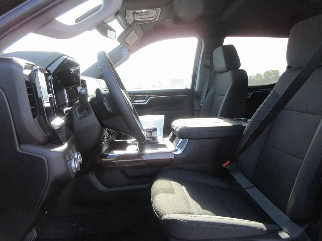 new 2025 GMC Sierra 1500 car