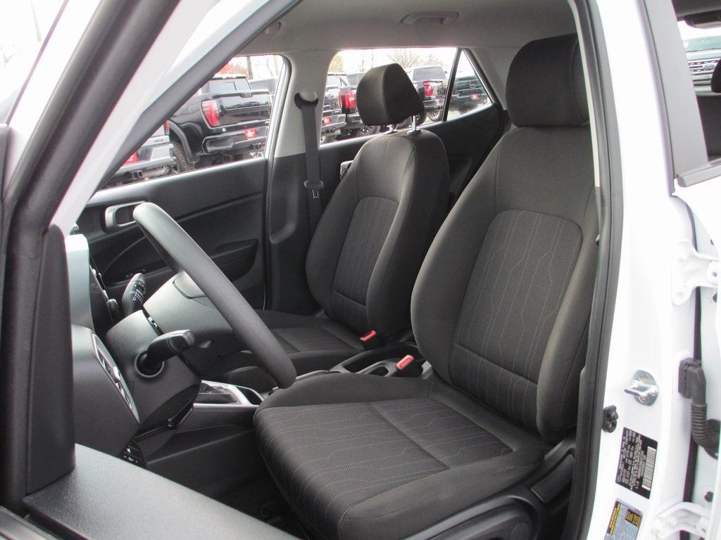 used 2022 Hyundai Venue car, priced at $17,495