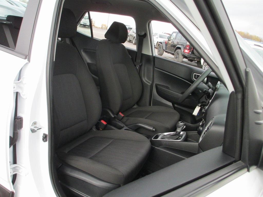 used 2022 Hyundai Venue car, priced at $17,495