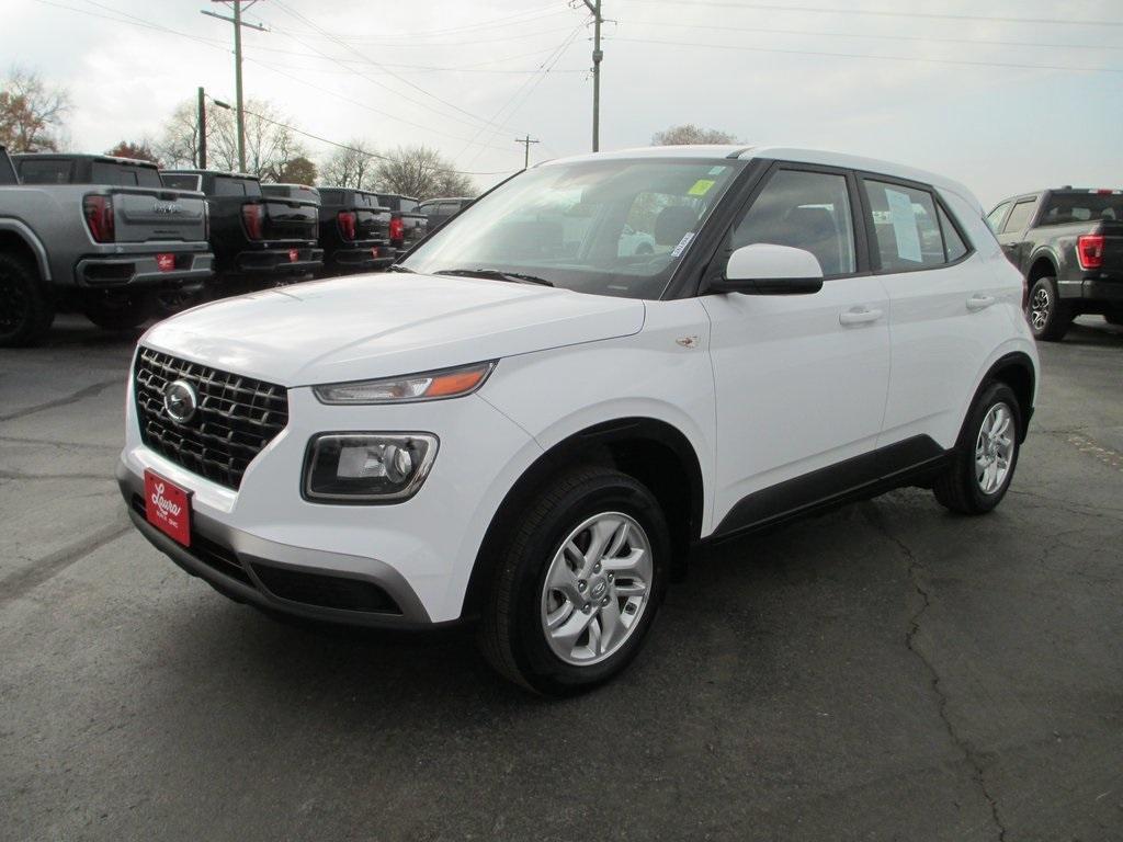 used 2022 Hyundai Venue car, priced at $17,495