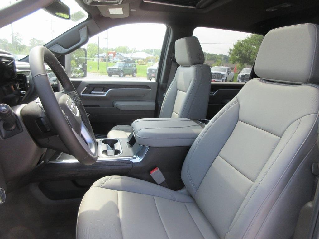 new 2025 GMC Sierra 2500 car, priced at $76,278