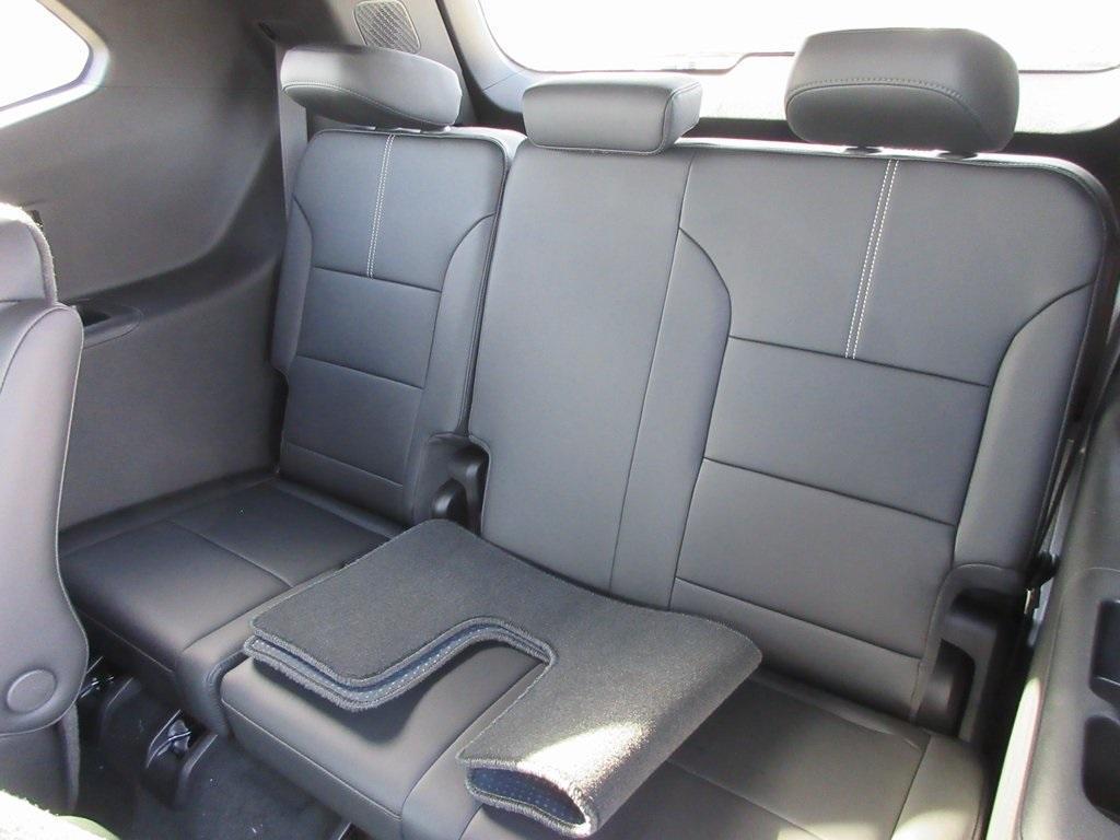 new 2025 GMC Acadia car