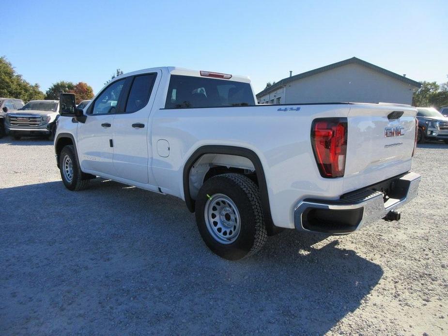 new 2025 GMC Sierra 1500 car, priced at $45,180