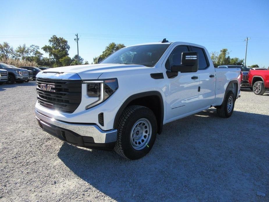 new 2025 GMC Sierra 1500 car, priced at $45,180