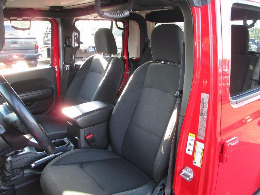 used 2020 Jeep Gladiator car, priced at $25,995