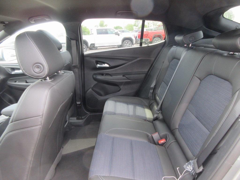 new 2025 Buick Envista car