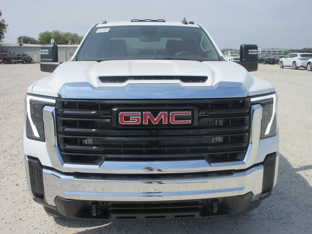 new 2026 GMC Sierra 3500 car, priced at $67,315