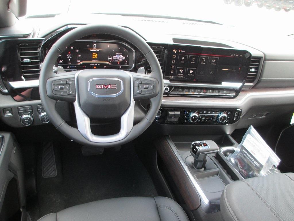 new 2025 GMC Sierra 1500 car, priced at $58,590