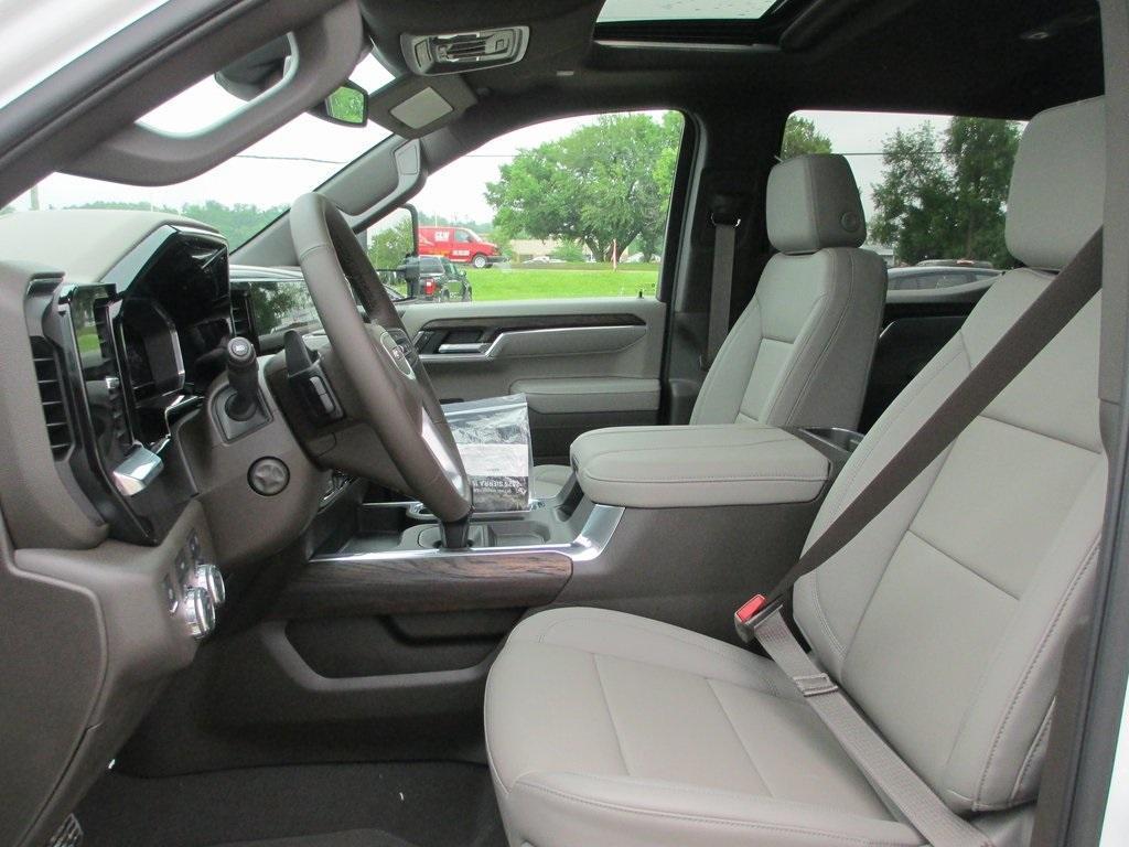 new 2025 GMC Sierra 1500 car, priced at $60,391