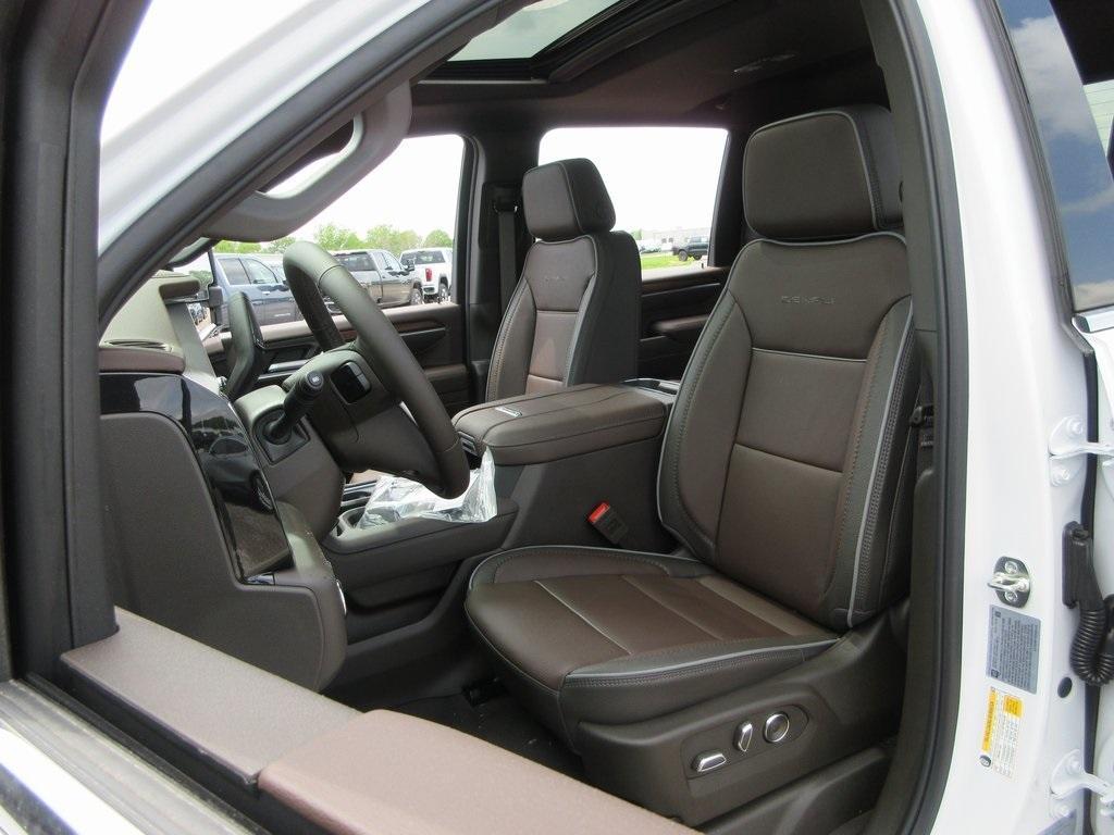 new 2025 GMC Sierra 3500 car, priced at $85,413