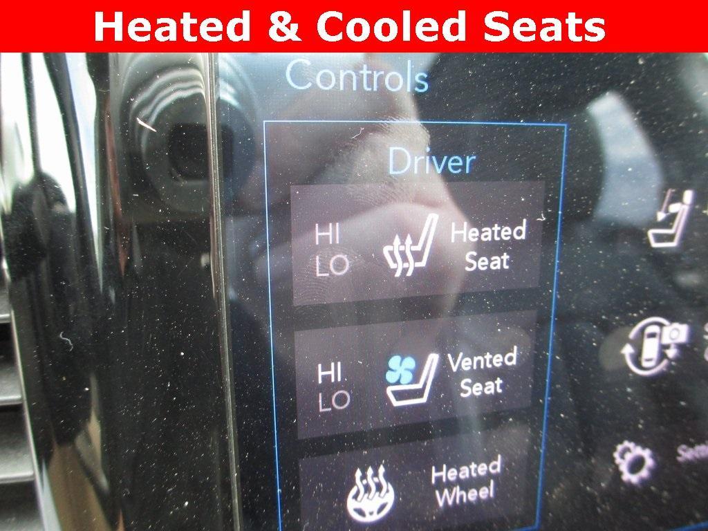 used 2019 Chrysler Pacifica car, priced at $15,495