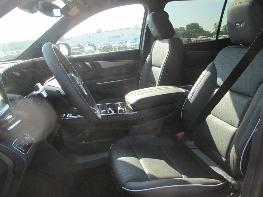 new 2025 Buick Enclave car, priced at $54,820
