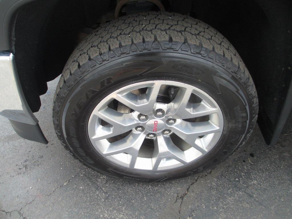 used 2018 GMC Sierra 1500 car, priced at $28,495