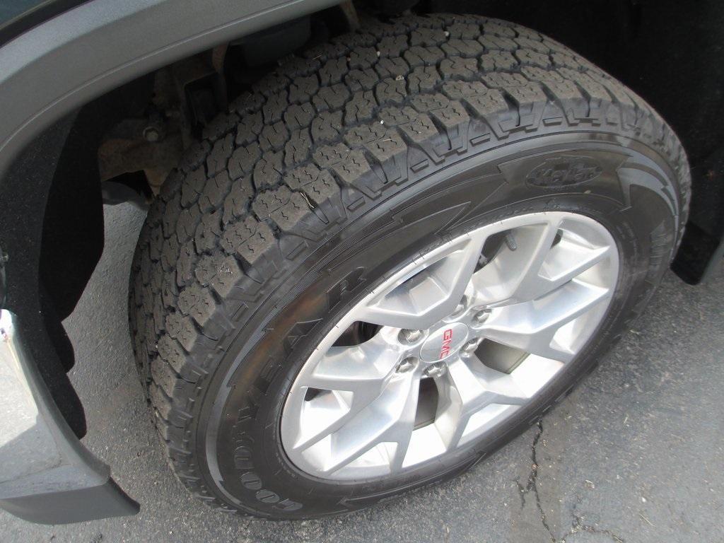 used 2018 GMC Sierra 1500 car, priced at $28,495