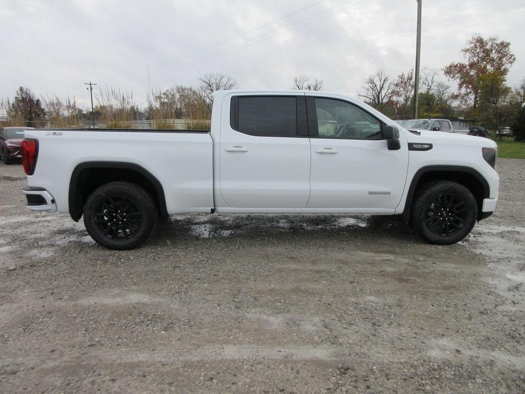 new 2025 GMC Sierra 1500 car, priced at $55,982